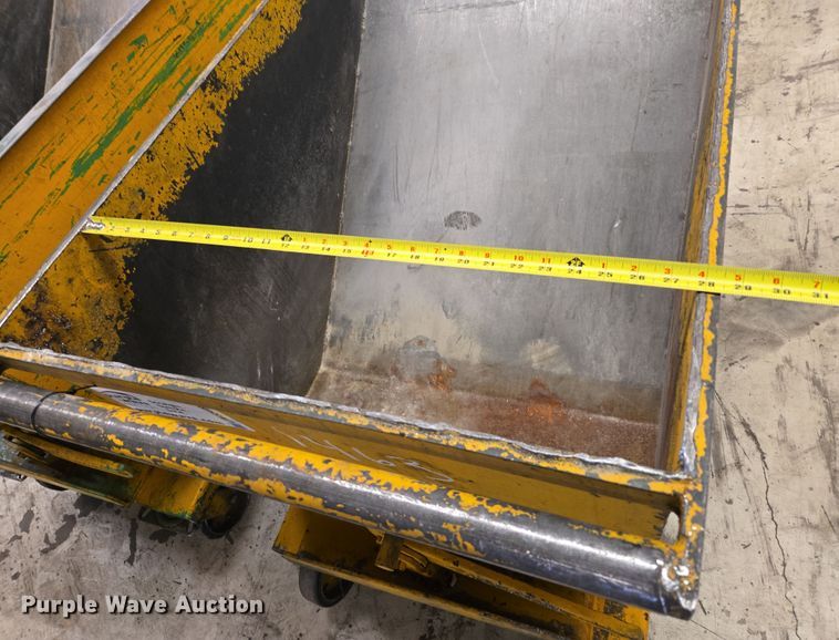 image for item DW8548 (2) rolling dumpsters