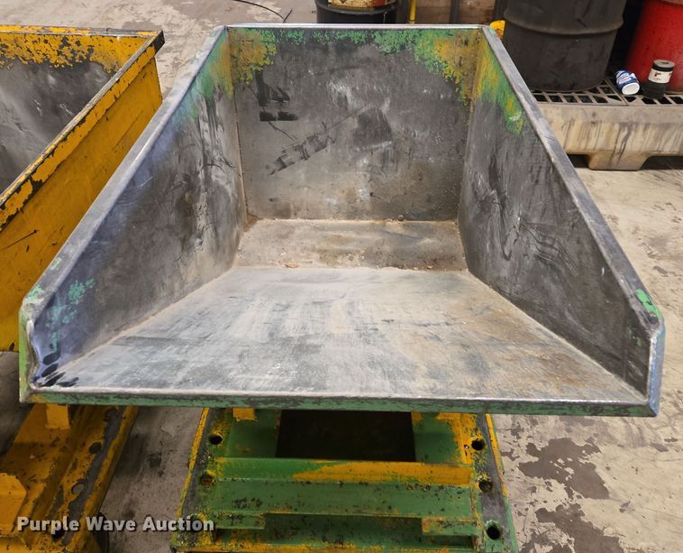 image for item DW8548 (2) rolling dumpsters