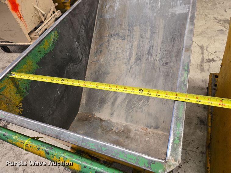 image for item DW8548 (2) rolling dumpsters