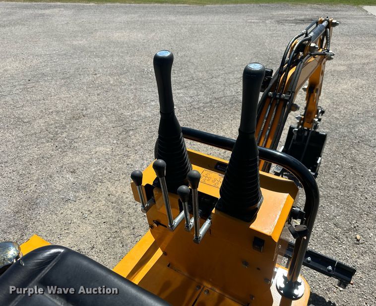 image for item DW8619 2023 Miva VA12 mini excavator