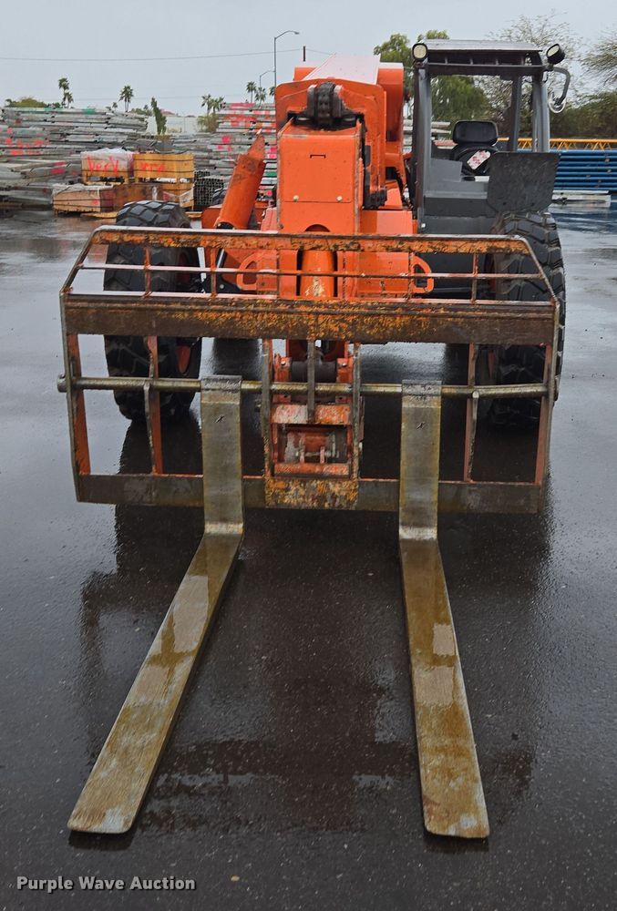 image for item DY6995 2019 Xtreme XR842 telehandler