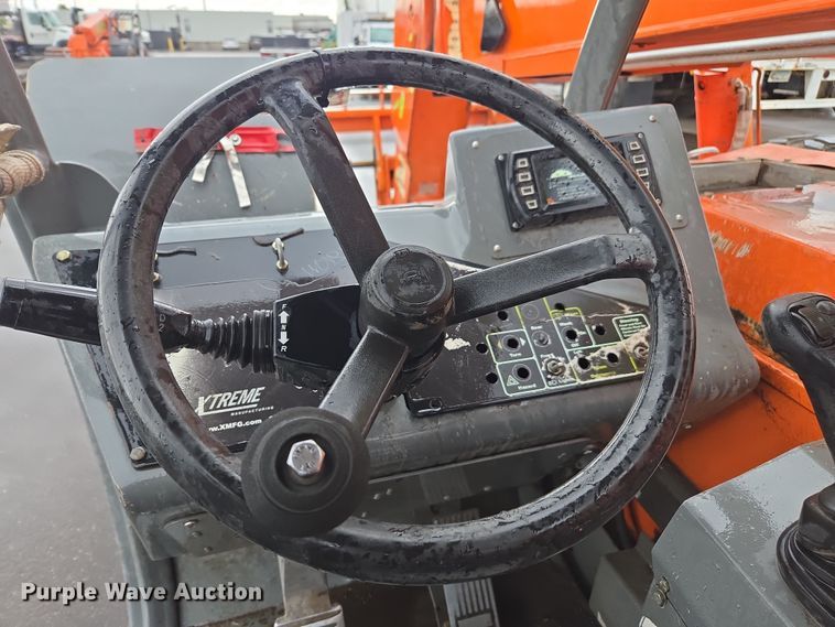 image for item DY6995 2019 Xtreme XR842 telehandler