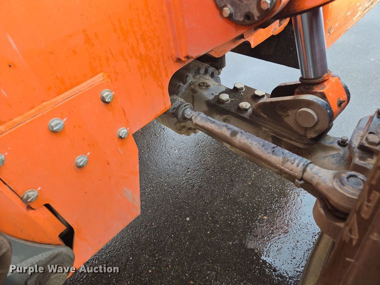 image for item DY6995 2019 Xtreme XR842 telehandler