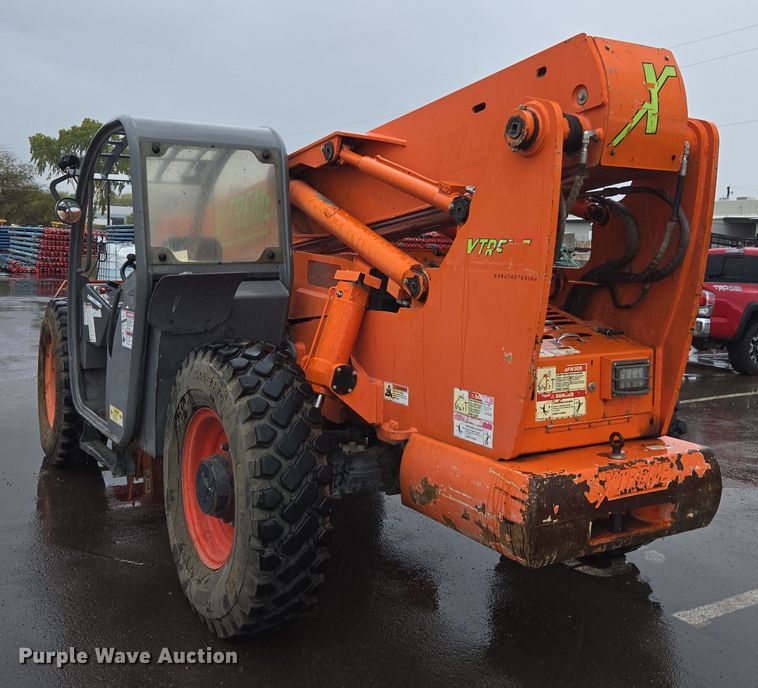 image for item DY6996 2019 Xtreme XR842 telehandler