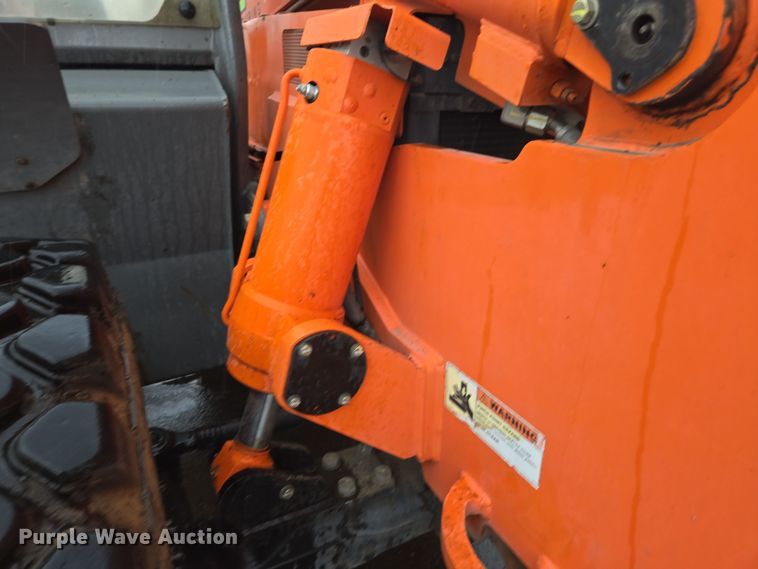 image for item DY6996 2019 Xtreme XR842 telehandler
