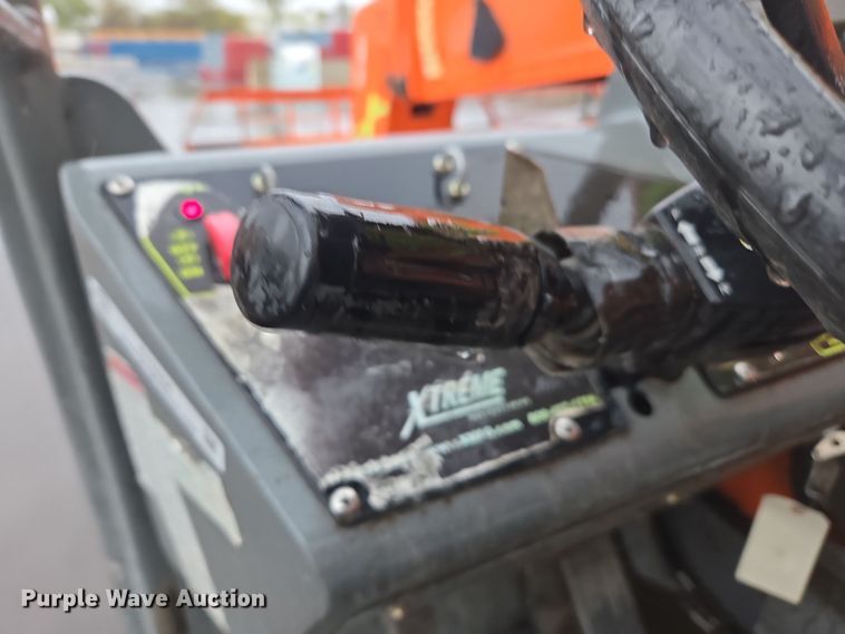 image for item DY6996 2019 Xtreme XR842 telehandler