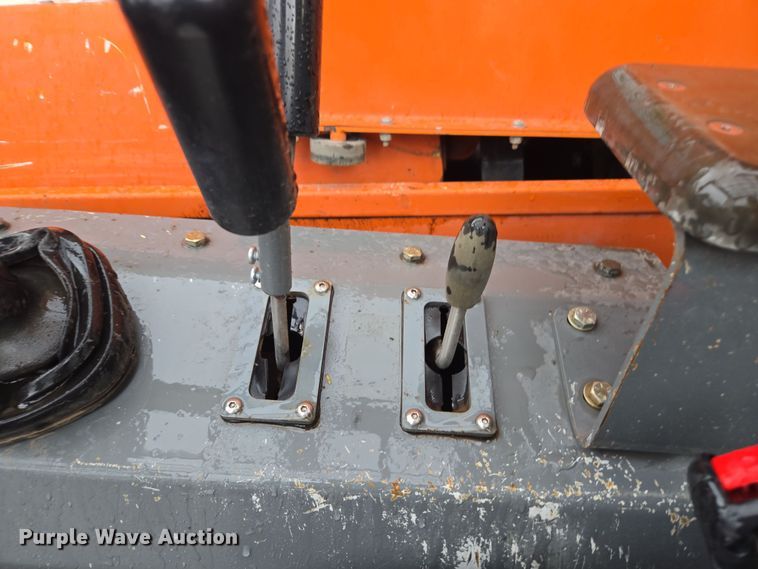 image for item DY6996 2019 Xtreme XR842 telehandler