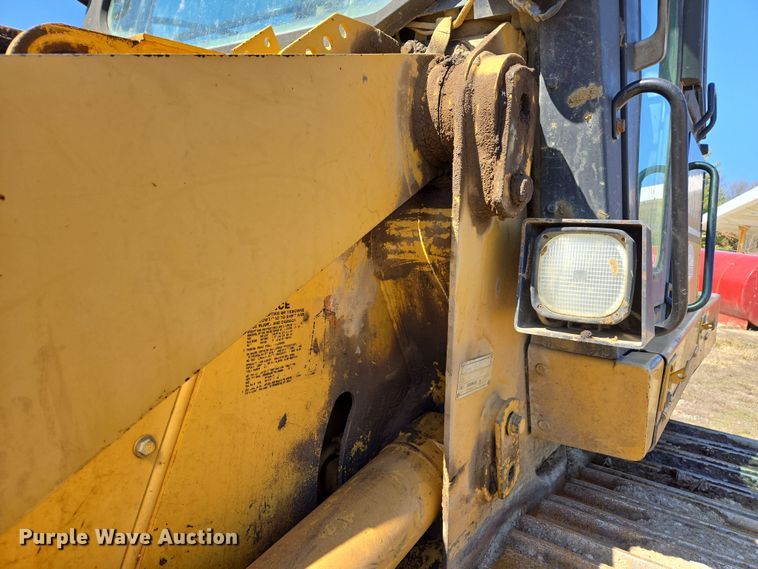 image for item DZ3986 2000 Caterpillar 953C track loader