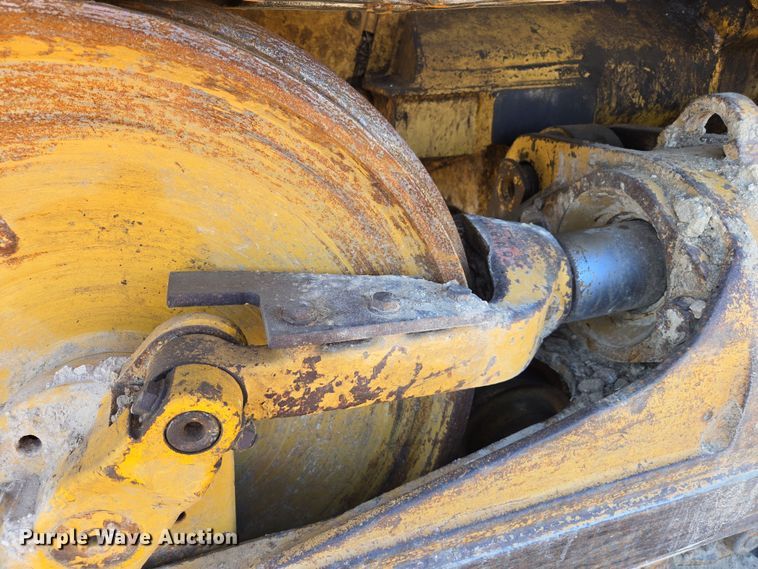 image for item DZ3986 2000 Caterpillar 953C track loader