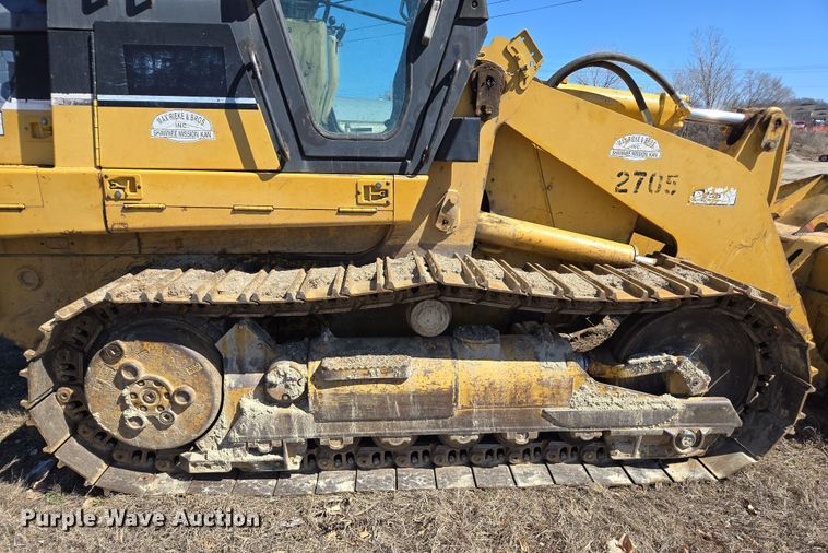 image for item DZ3986 2000 Caterpillar 953C track loader