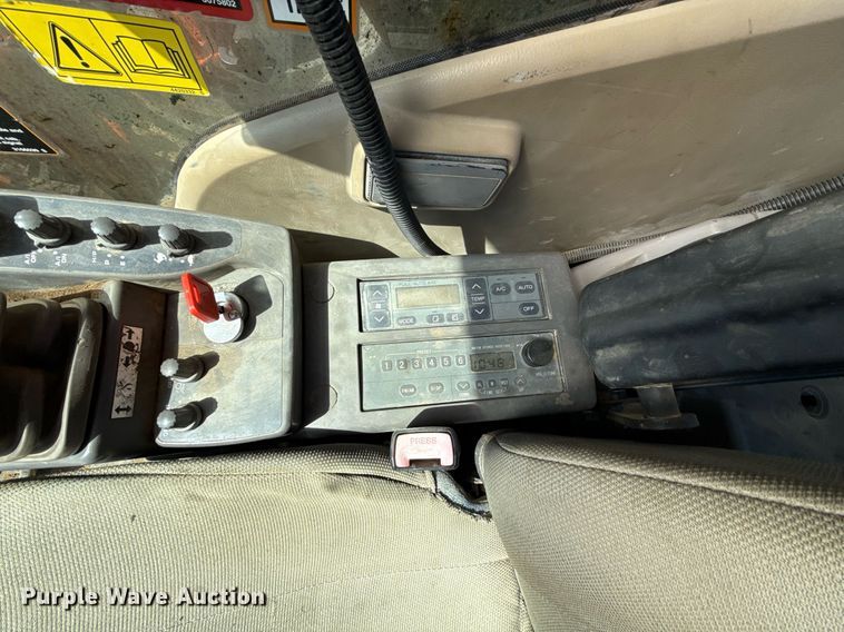 image for item DZ3991 2008 Hitachi ZX200LC-3 excavator