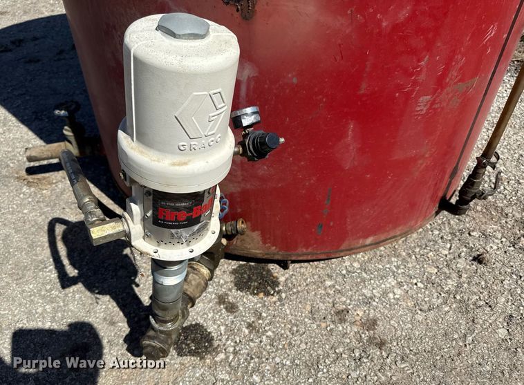 image for item DZ3992 Oil tank