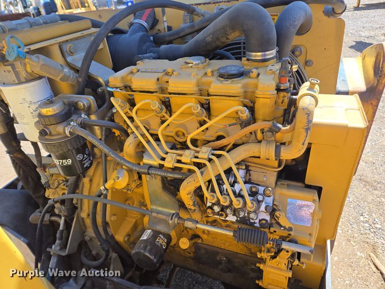 image for item EC0872 2004 Caterpillar CB-334E double drum vibratory roller