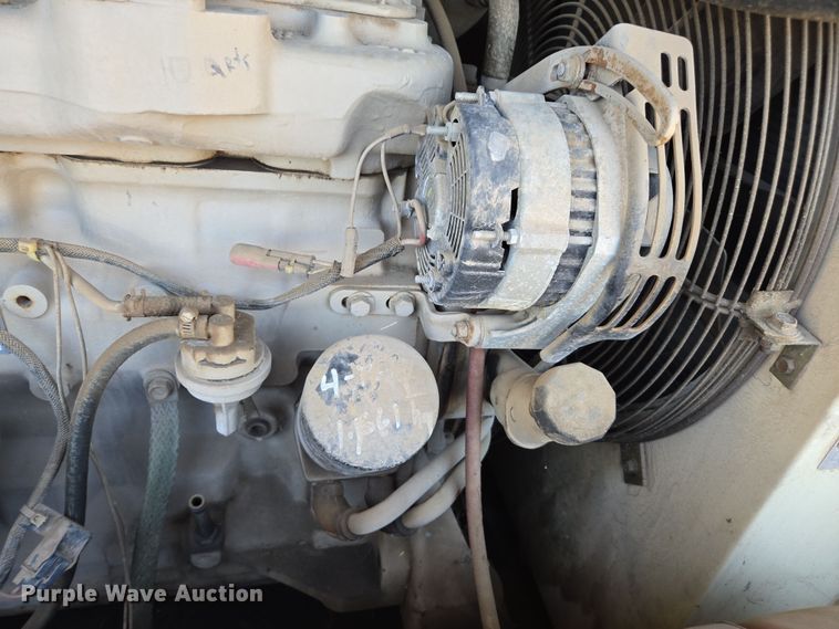 image for item EC0875 1994 Ingersoll-Rand P185DWJD air compressor