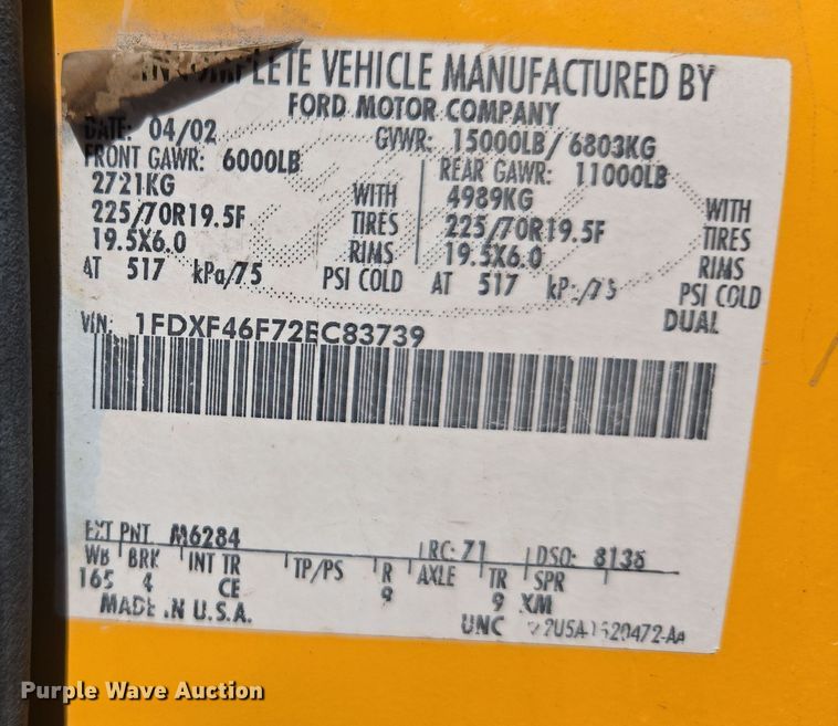 image for item EC0876 2002 Ford F450 Super Duty XL flatbed truck