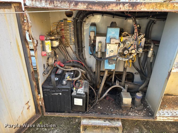 image for item EC3502 2000 Skyjack SJ9250 scissor lift