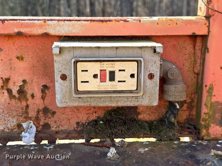 image for item EC3502 2000 Skyjack SJ9250 scissor lift