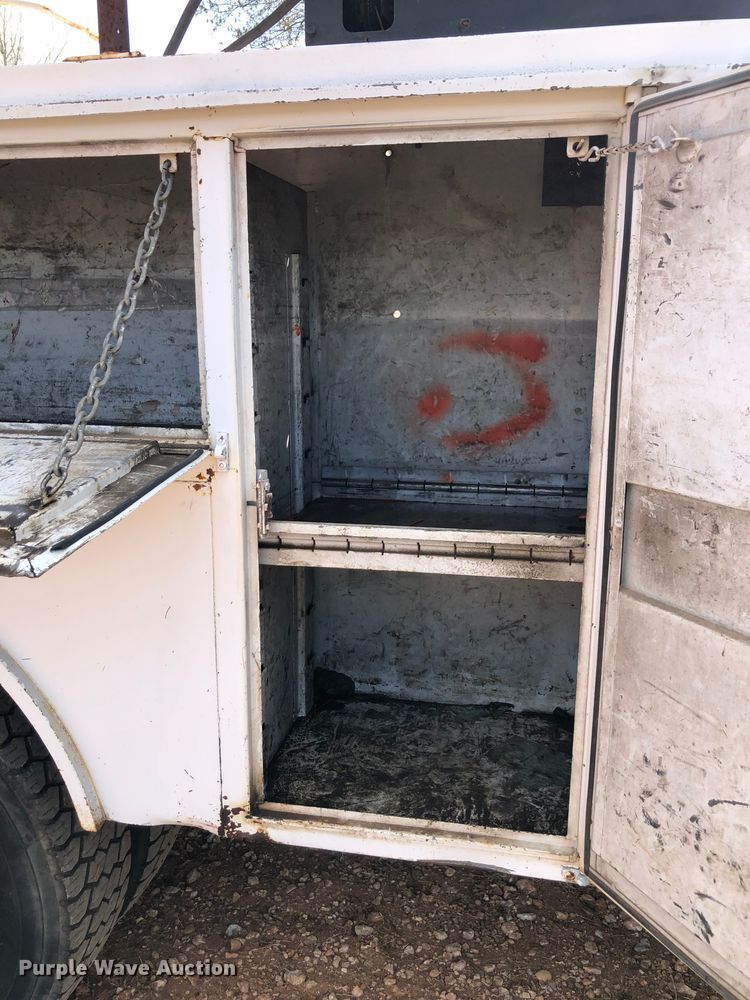 image for item EC3504 2002 Sterling Acterra utility / service truck