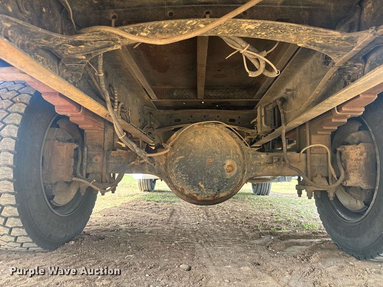 image for item EC3504 2002 Sterling Acterra utility / service truck