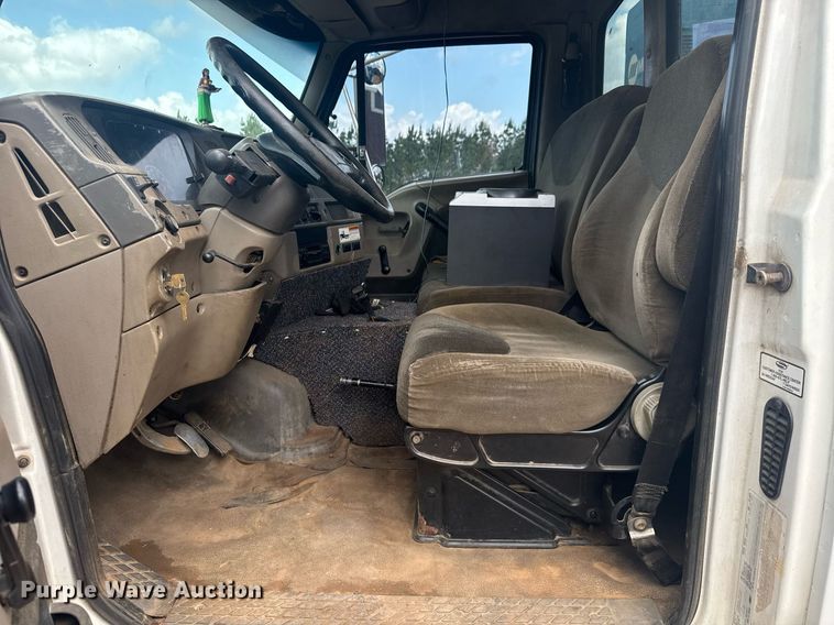 image for item EC3504 2002 Sterling Acterra utility / service truck