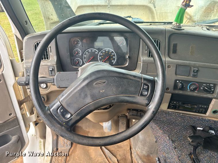 image for item EC3504 2002 Sterling Acterra utility / service truck