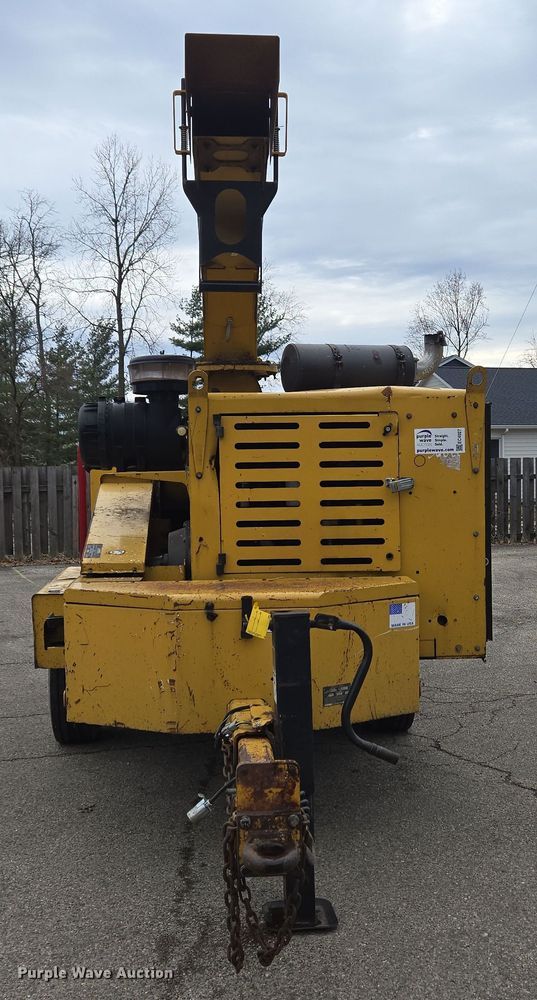 image for item EC4027 2011 Vermeer BC1800XL wood chipper