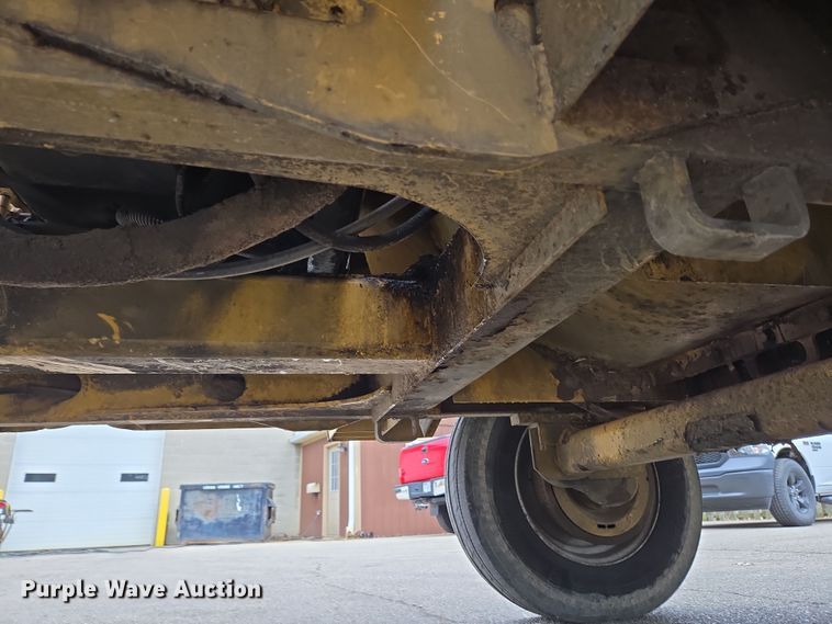 image for item EC4027 2011 Vermeer BC1800XL wood chipper