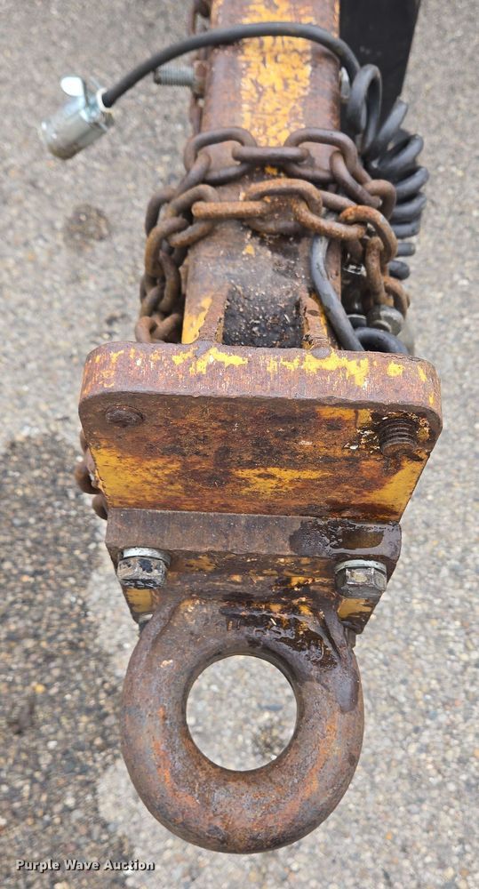 image for item EC4027 2011 Vermeer BC1800XL wood chipper