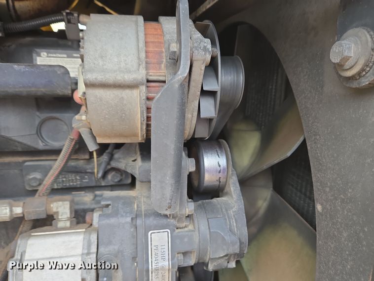 image for item EC4027 2011 Vermeer BC1800XL wood chipper