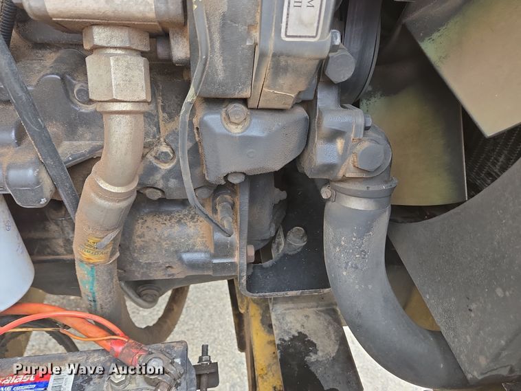 image for item EC4027 2011 Vermeer BC1800XL wood chipper