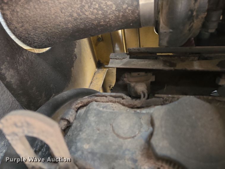 image for item EC4027 2011 Vermeer BC1800XL wood chipper