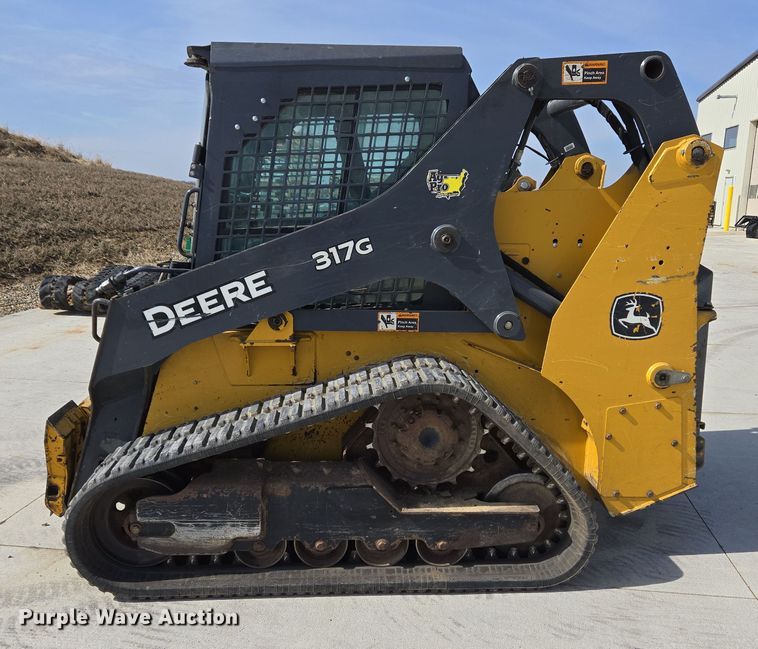 image for item EC4028 2018 John Deere 317G tracked skid steer loader