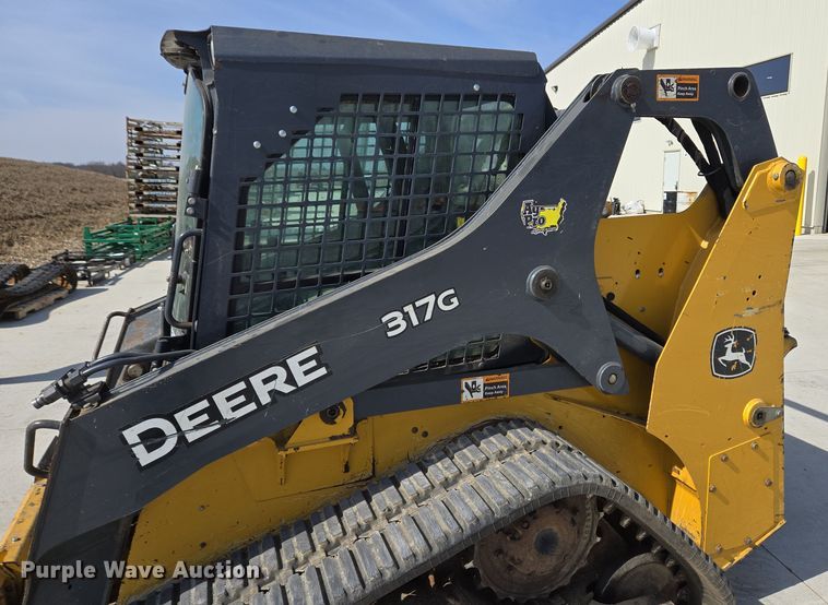 image for item EC4028 2018 John Deere 317G tracked skid steer loader