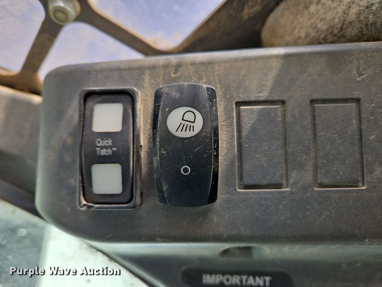 image for item EC4028 2018 John Deere 317G tracked skid steer loader