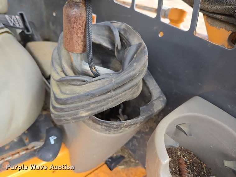 image for item EC4029 2008 Case 430 skid steer loader