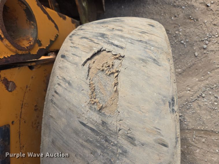 image for item EC4029 2008 Case 430 skid steer loader