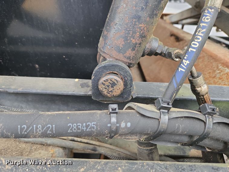 image for item EC4030 2010 Isuzu NPR street sweeper truck