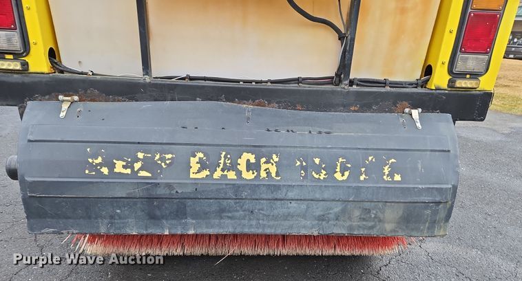 image for item EC4030 2010 Isuzu NPR street sweeper truck