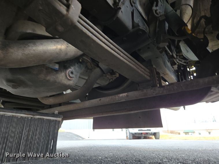 image for item EC4030 2010 Isuzu NPR street sweeper truck