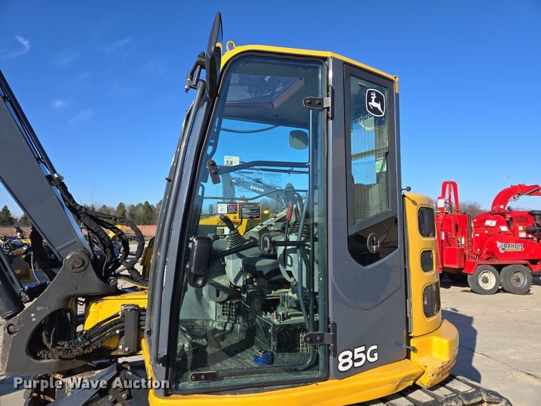 image for item EC4032 2020 John Deere 85G mini excavator
