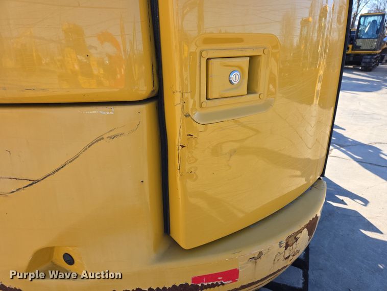 image for item EC4032 2020 John Deere 85G mini excavator