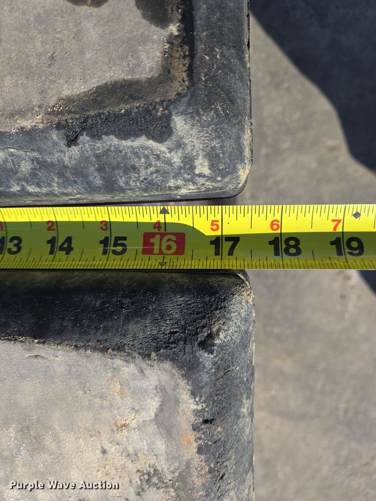 image for item EC4032 2020 John Deere 85G mini excavator