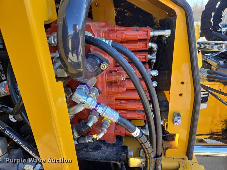 image for item EC4032 2020 John Deere 85G mini excavator