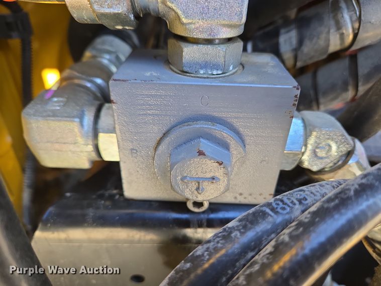 image for item EC4032 2020 John Deere 85G mini excavator