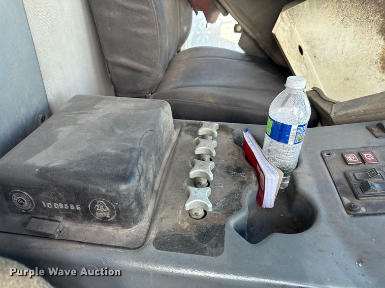 image for item ED3983 2015 Tennant Sentinel street sweeper