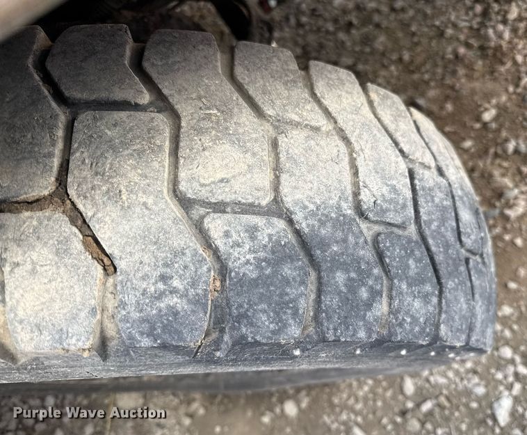 image for item ED3983 2015 Tennant Sentinel street sweeper