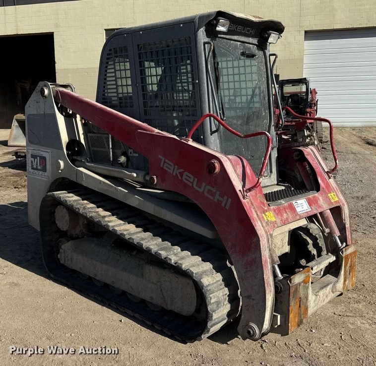image for item ED3984 2016 Takeuchi TL12 tracked skid steer loader