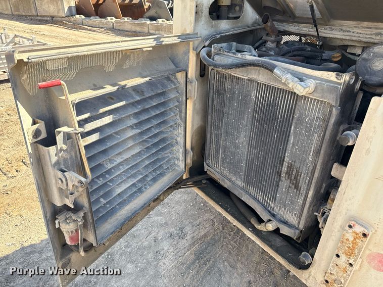 image for item ED3984 2016 Takeuchi TL12 tracked skid steer loader