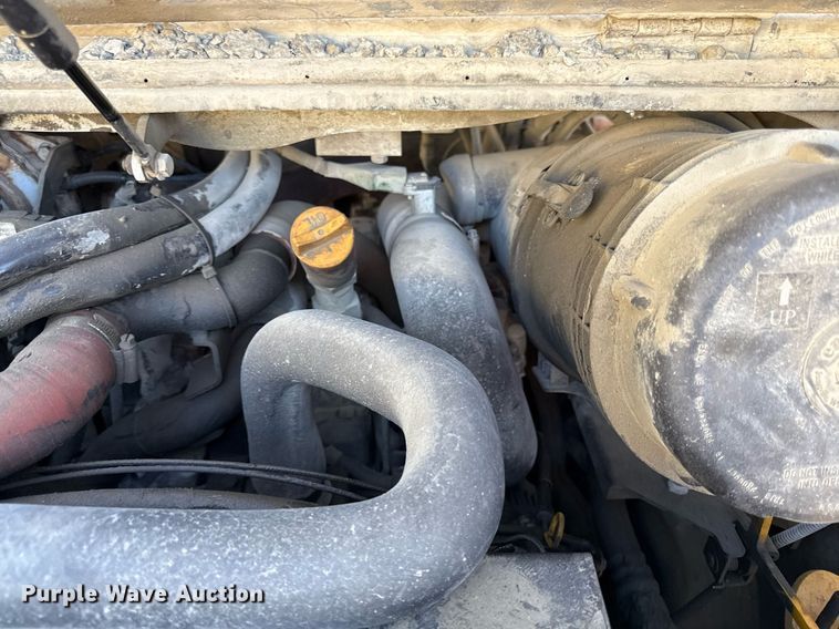 image for item ED3984 2016 Takeuchi TL12 tracked skid steer loader