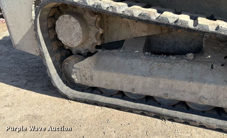 image for item ED3984 2016 Takeuchi TL12 tracked skid steer loader